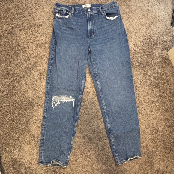 Abercrombie & Fitch Denim - Abercrombie & Fitch Classic Blue Denim Jeans